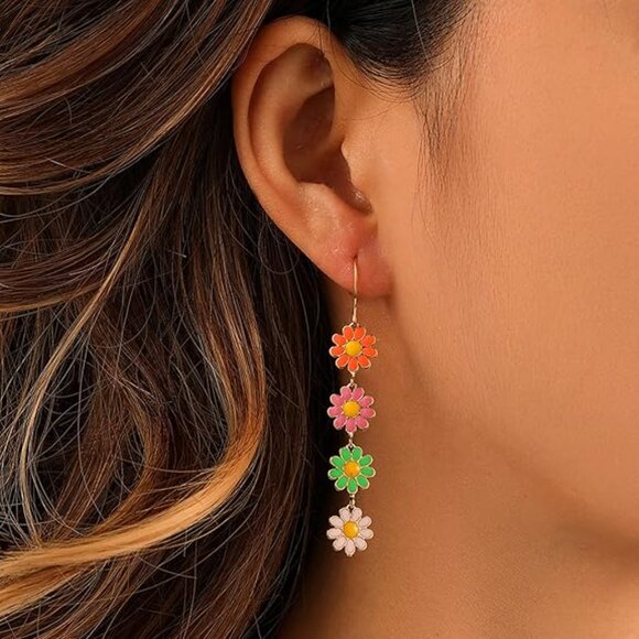 Jewelry - Sunny Vibes Flower Dangle Earrings